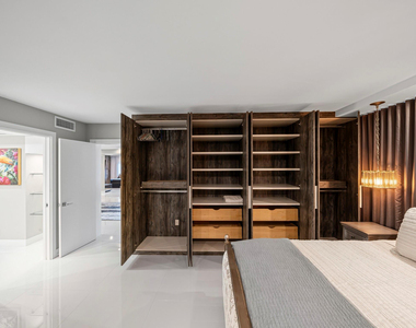 1151 N Fort Lauderdale Beach Boulevard - Photo Thumbnail 14