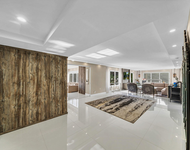 1151 N Fort Lauderdale Beach Boulevard - Photo Thumbnail 2