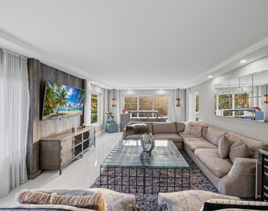 1151 N Fort Lauderdale Beach Boulevard - Photo Thumbnail 4
