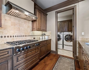501 Samuels Avenue - Photo Thumbnail 9
