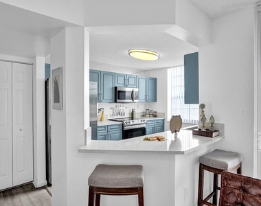 520 Se 5th Avenue - Photo Thumbnail 10