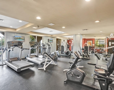 520 Se 5th Avenue - Photo Thumbnail 27