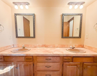 3622 Wynn Circle - Photo Thumbnail 11