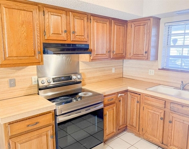 3622 Wynn Circle - Photo Thumbnail 16