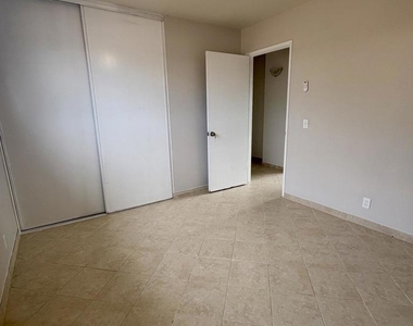 1951 N Ventura Road - Photo Thumbnail 6