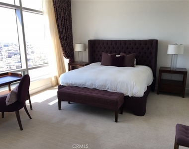 900 W Olympic Boulevard - Photo Thumbnail 11