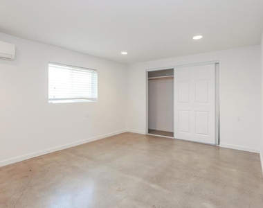 1432 12th Street - Photo Thumbnail 18