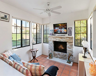 8 Las Cruces Lane - Photo Thumbnail 13