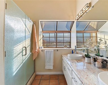 8 Las Cruces Lane - Photo Thumbnail 15