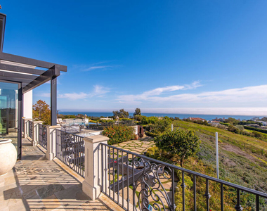 6201 Murphy Way - Photo Thumbnail 20