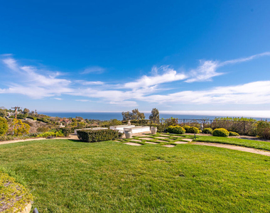 6201 Murphy Way - Photo Thumbnail 23