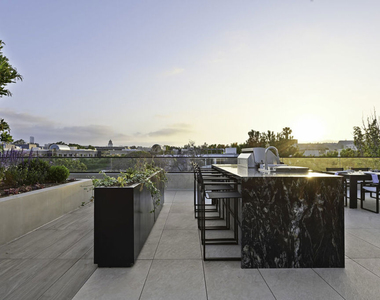 350 N Palm Drive - Photo Thumbnail 24