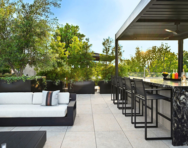 350 N Palm Drive - Photo Thumbnail 20
