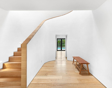1001 Hanover Drive - Photo Thumbnail 20