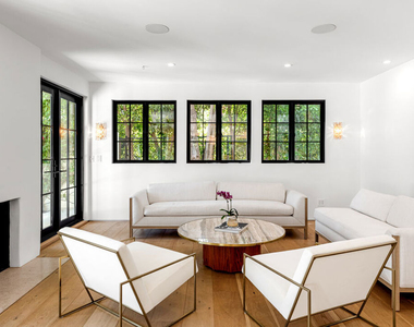 1001 Hanover Drive - Photo Thumbnail 15