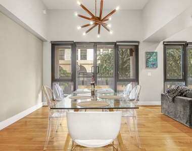 460 S Spring Street - Photo Thumbnail 20