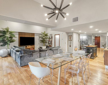 460 S Spring Street - Photo Thumbnail 13