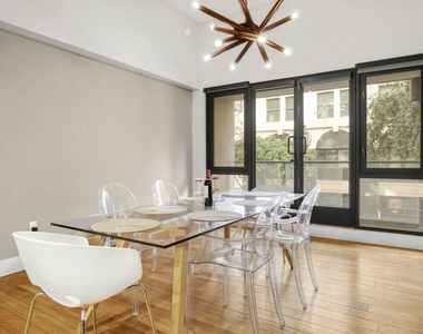 460 S Spring Street - Photo Thumbnail 21