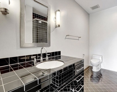 3850 Rambla Orienta - Photo Thumbnail 25