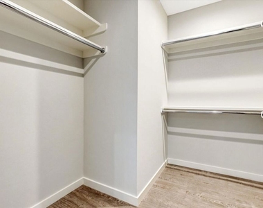 3850 Rambla Orienta - Photo Thumbnail 52