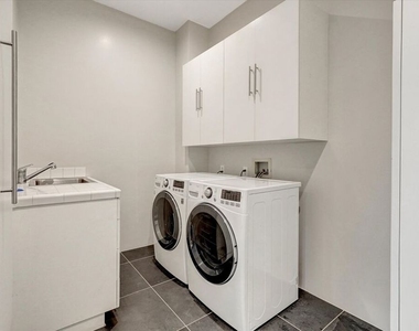 3850 Rambla Orienta - Photo Thumbnail 21