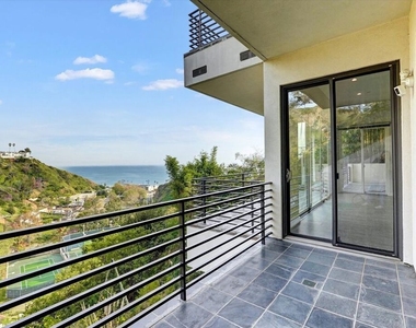 3850 Rambla Orienta - Photo Thumbnail 51