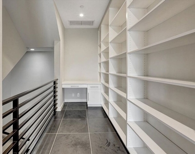 3850 Rambla Orienta - Photo Thumbnail 19