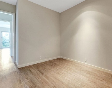 3850 Rambla Orienta - Photo Thumbnail 53