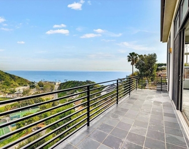 3850 Rambla Orienta - Photo Thumbnail 11