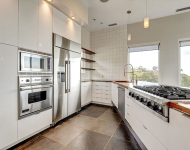 3850 Rambla Orienta - Photo Thumbnail 15