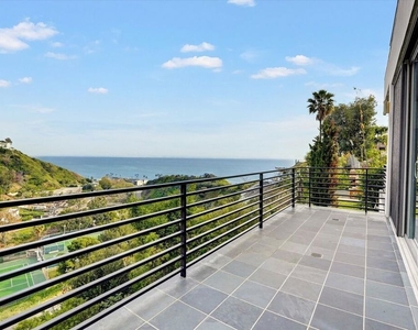 3850 Rambla Orienta - Photo Thumbnail 1