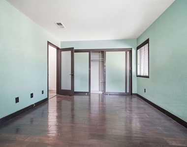 77 Willowcrest Lane - Photo Thumbnail 18