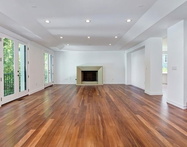 2890 Forrester Drive - Photo Thumbnail 6