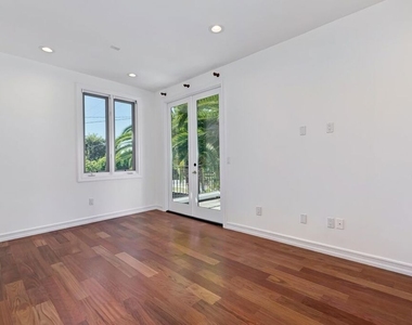 2890 Forrester Drive - Photo Thumbnail 25