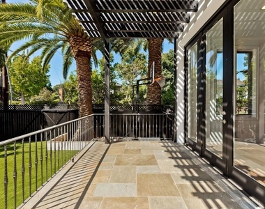 2890 Forrester Drive - Photo Thumbnail 36
