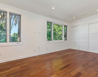 2890 Forrester Drive - Photo Thumbnail 31