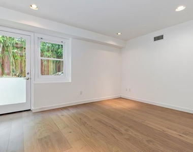2890 Forrester Drive - Photo Thumbnail 33