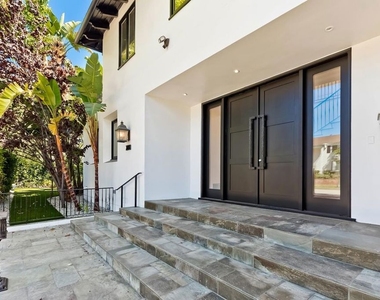 2890 Forrester Drive - Photo Thumbnail 2