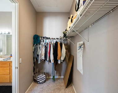 49418 Wayne Street - Photo Thumbnail 11