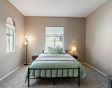 49418 Wayne Street - Photo Thumbnail 15