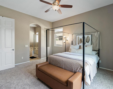 49418 Wayne Street - Photo Thumbnail 6