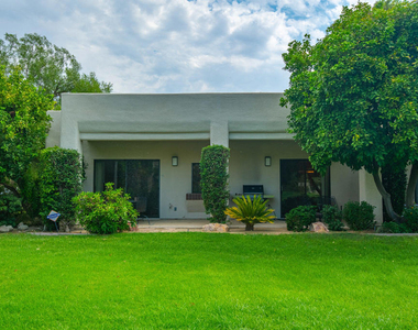 67821 N Portales Drive - Photo Thumbnail 18
