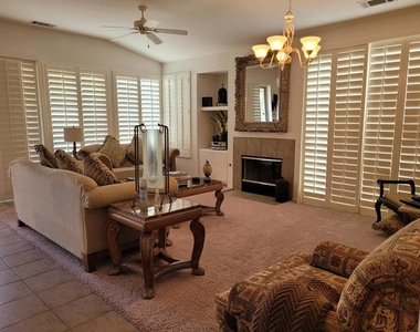 29704 W Trancas Drive - Photo Thumbnail 8