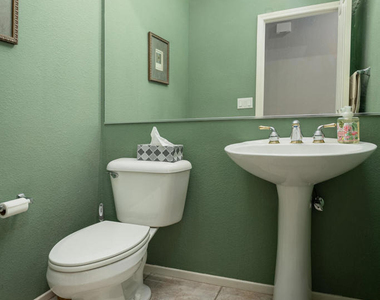 29631 W Trancas Drive - Photo Thumbnail 20