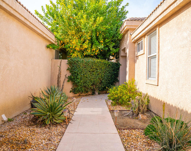 29631 W Trancas Drive - Photo Thumbnail 8