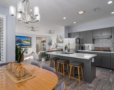 29578 W Laguna Drive - Photo Thumbnail 15