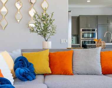 29578 W Laguna Drive - Photo Thumbnail 8