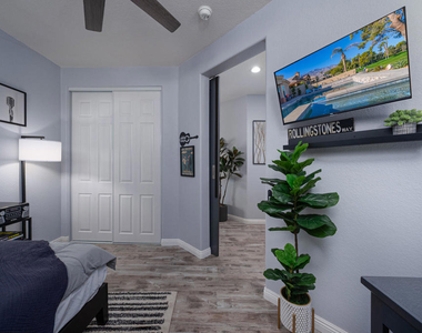 29578 W Laguna Drive - Photo Thumbnail 20