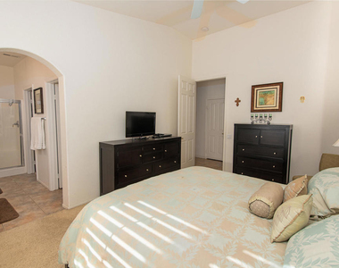 29488 W Laguna Drive - Photo Thumbnail 11