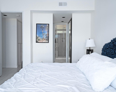 28868 Isleta Court - Photo Thumbnail 2